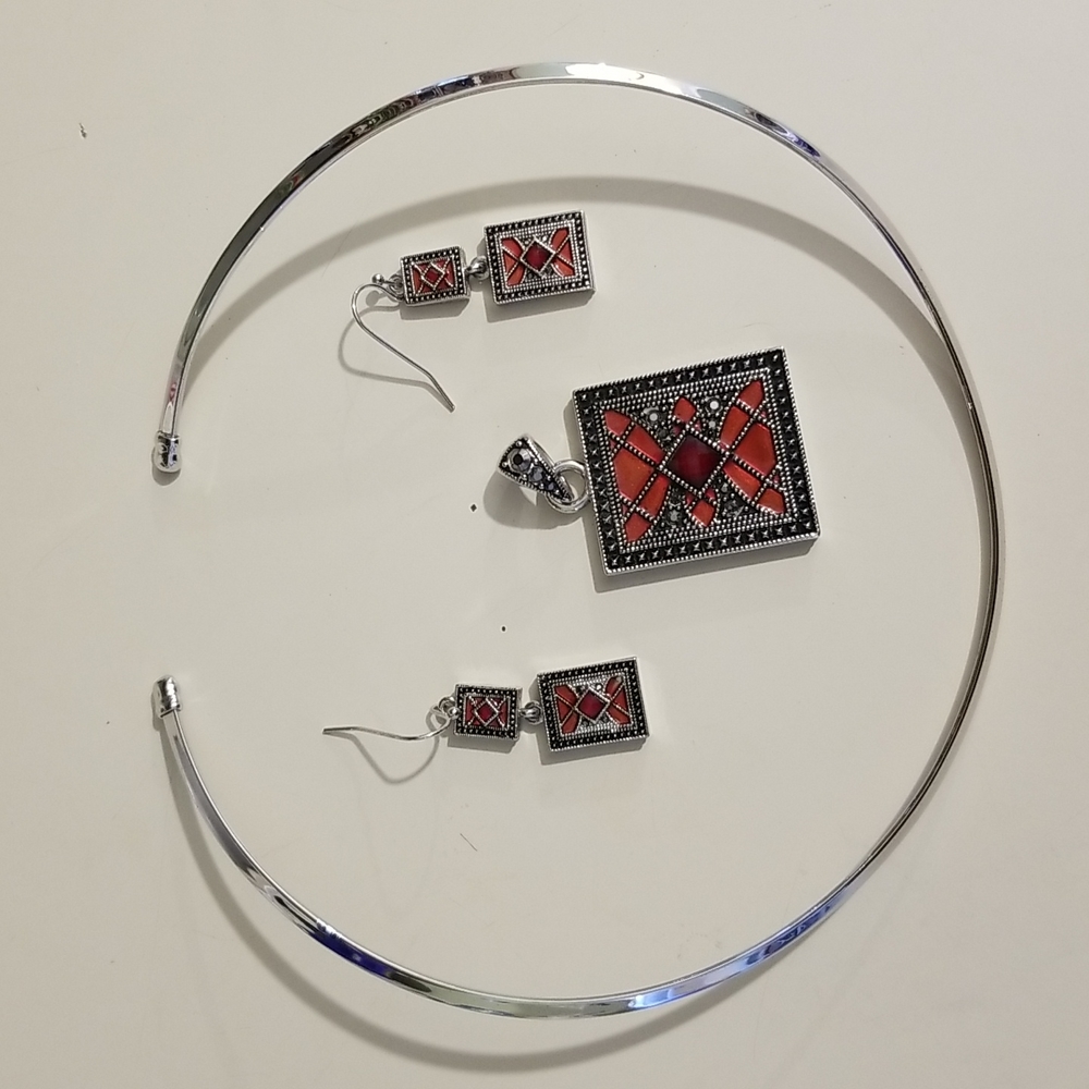 Lia Sophia fashion jewelry